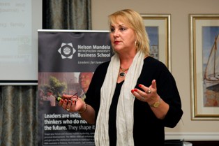 Dr Margaret Cullen